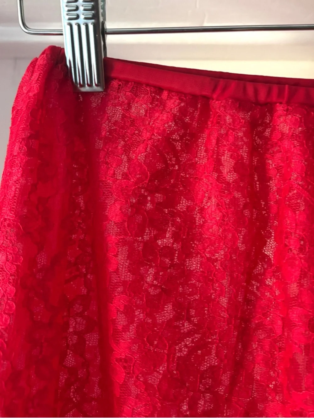 Vintage 60s Full Bright Red Lace Half Slip Size Medium - Picture 3 of 14